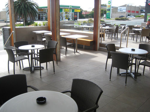 Christies Beach Hotel Clarendon Bagian luar foto